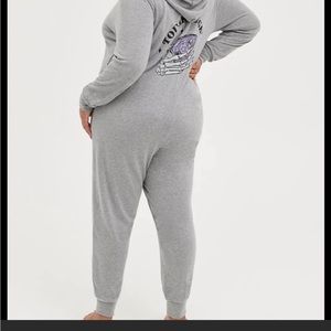 Torrid Sz. 5/6 Hooded Sweatshirt Zip Onesie